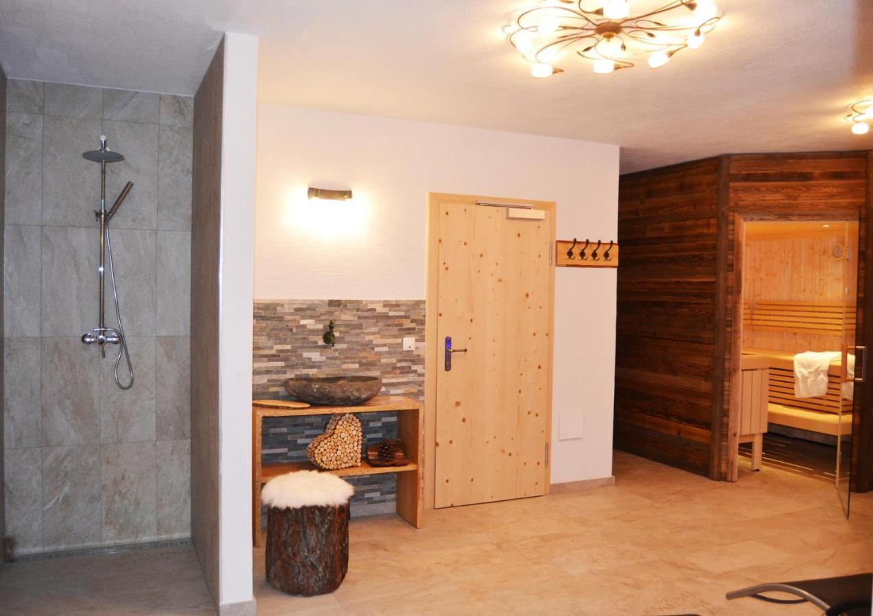 Gaestehaus Fitsch Общайг Екстериор снимка