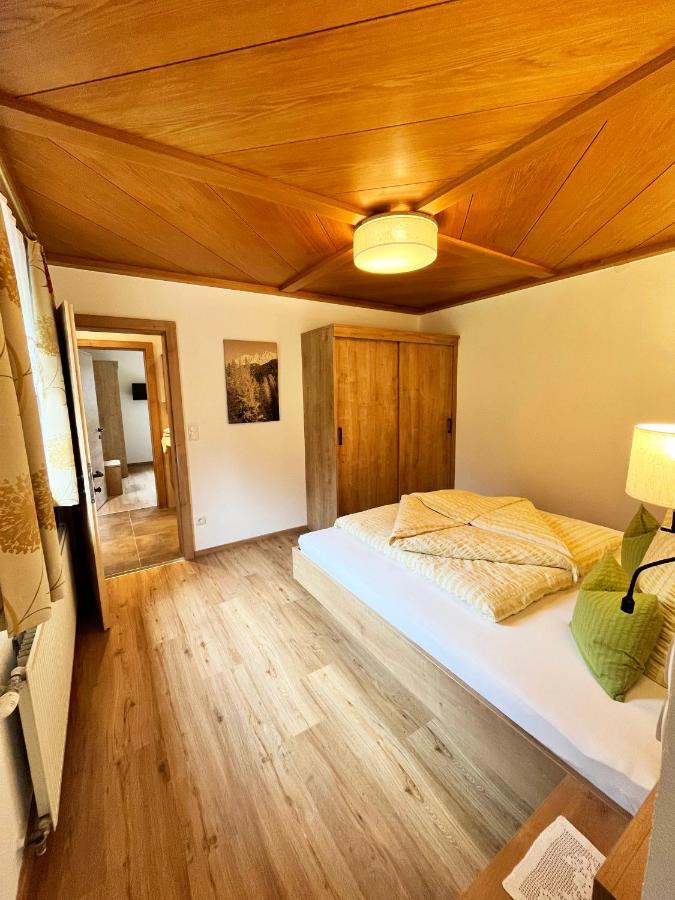 Gaestehaus Fitsch Общайг Екстериор снимка