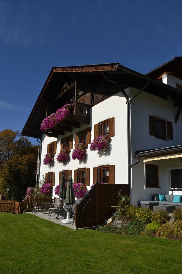 Gaestehaus Fitsch Общайг Екстериор снимка