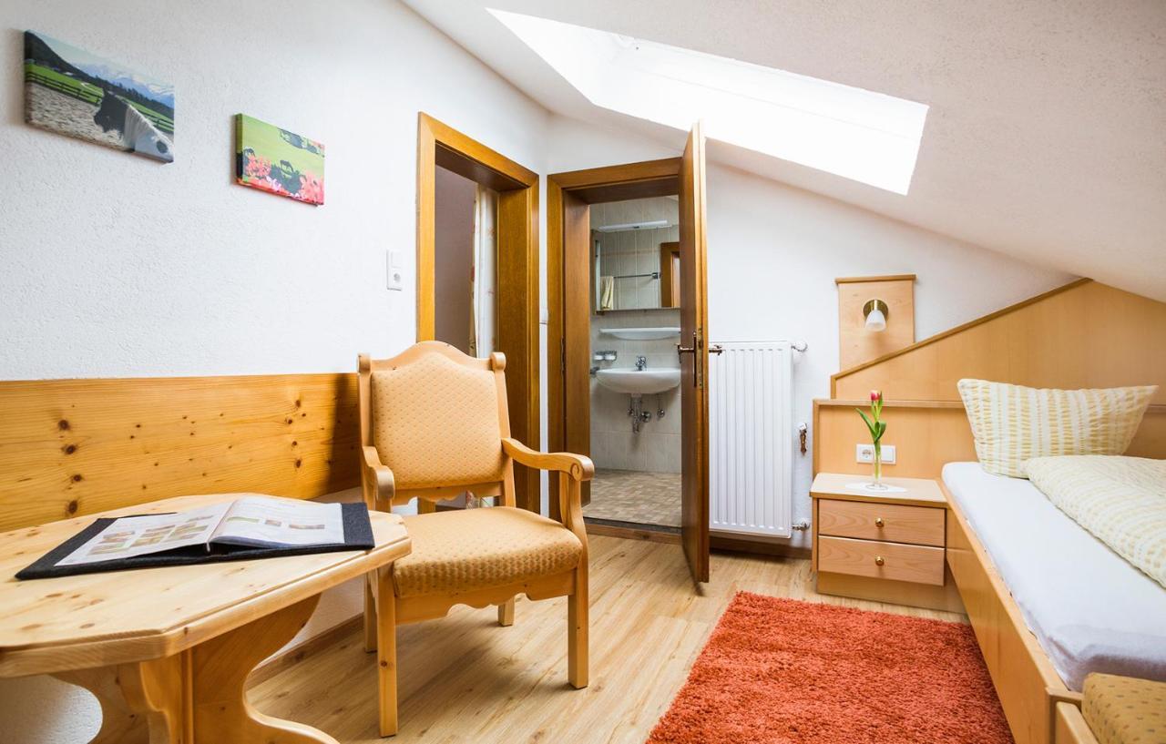 Gaestehaus Fitsch Общайг Екстериор снимка